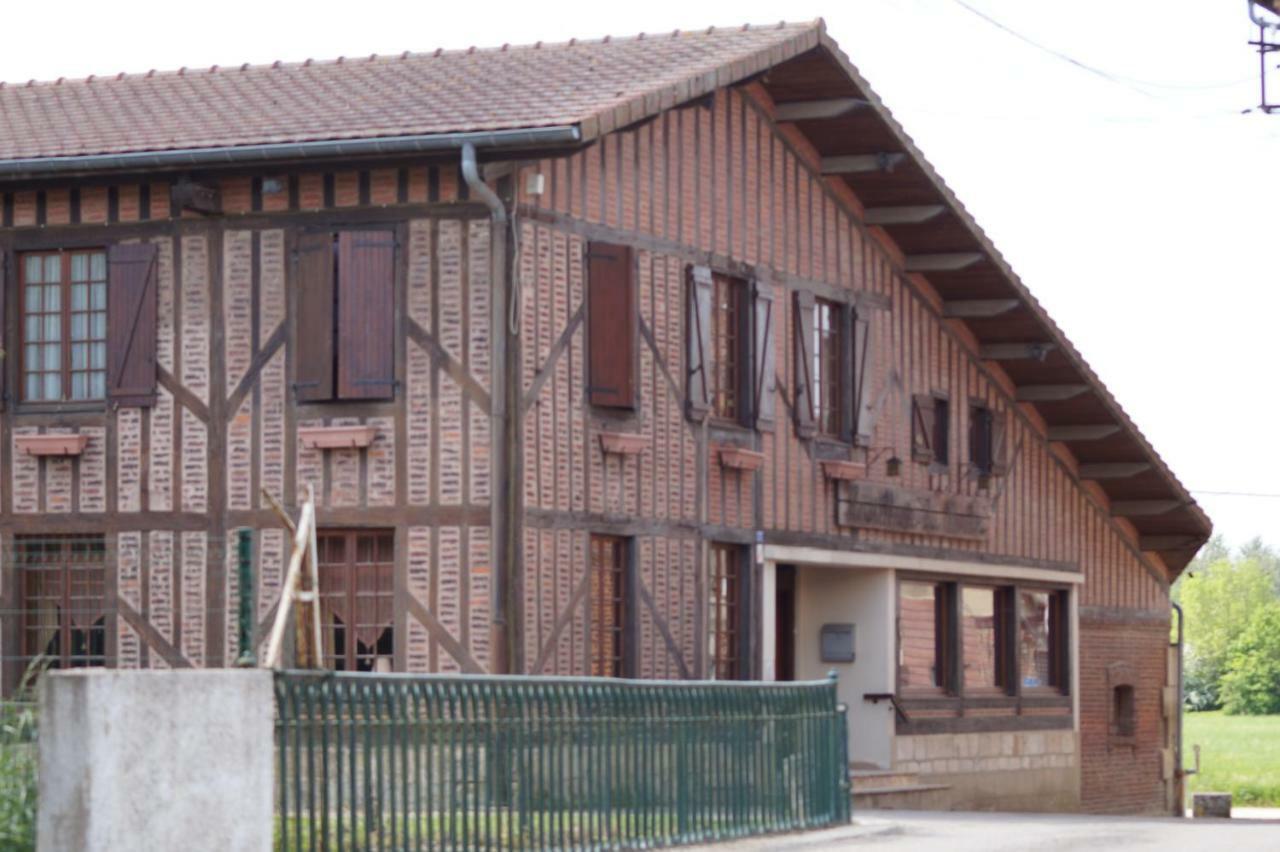 Le Moulin D'Eclaron Bed & Breakfast ภายนอก รูปภาพ